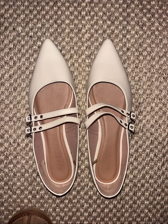 Shoes - Old navy flats